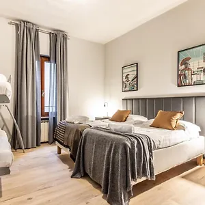 Flatinrome Trastevere Complex , Rom Italien