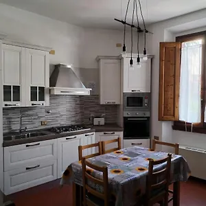 Prato Barone A Apartment Florence